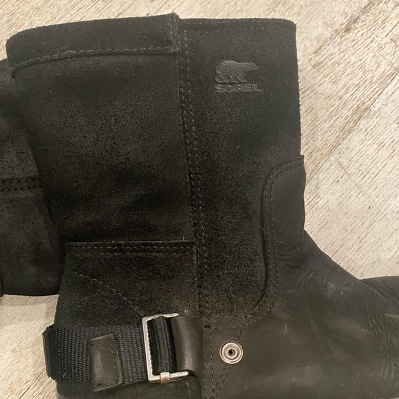 Sorel black suede ankle slims shortie boots 7.5. - Picture 4 of 10